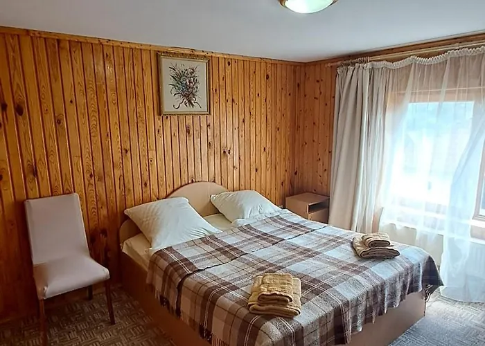Konukevi At Starunchakiv Family Yaremche